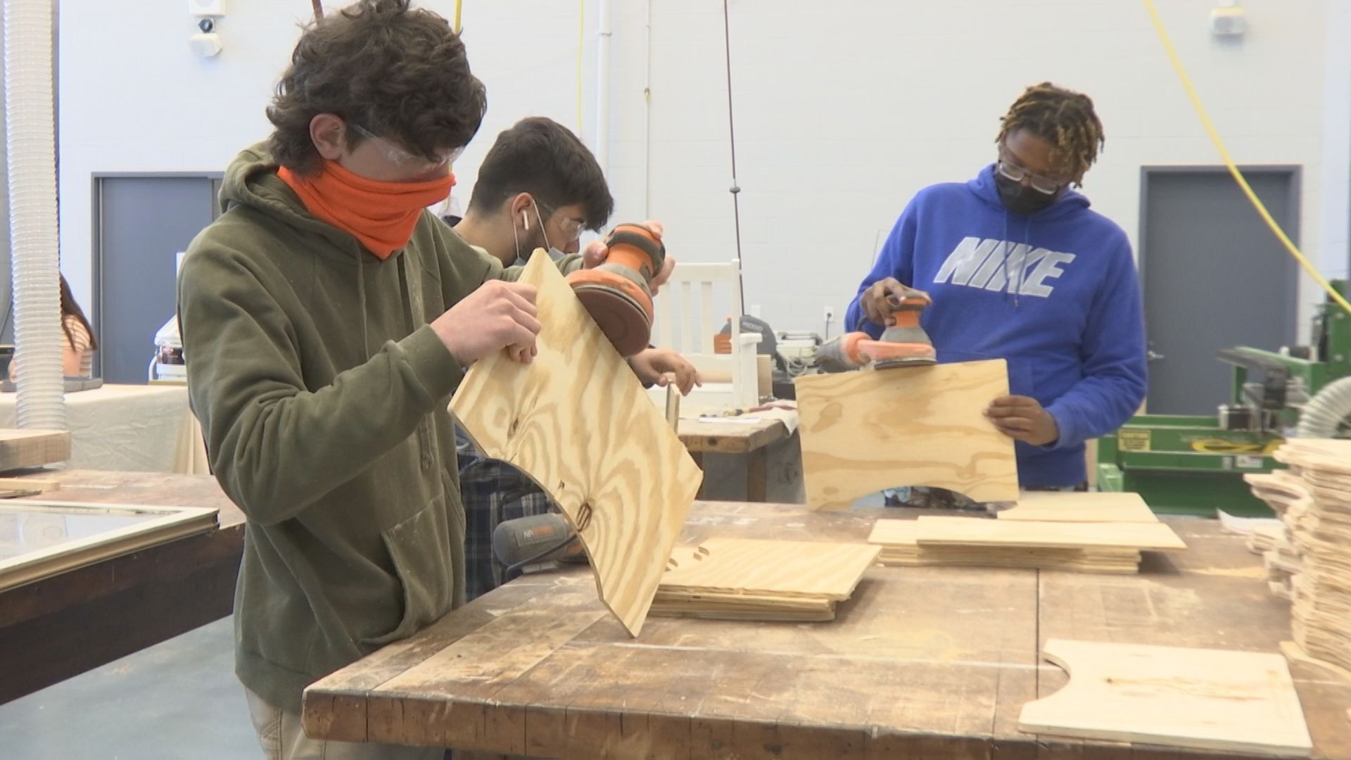 innovation hub carpentry class 2.jpg
